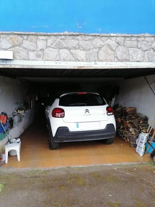 La casa azul: Un lugar mágico y acogedor en finca Juncedo Esterno foto