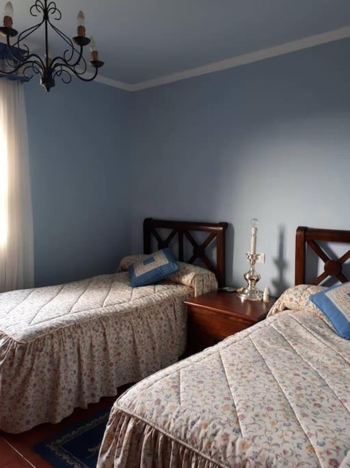 La casa azul: Un lugar mágico y acogedor en finca Juncedo Esterno foto